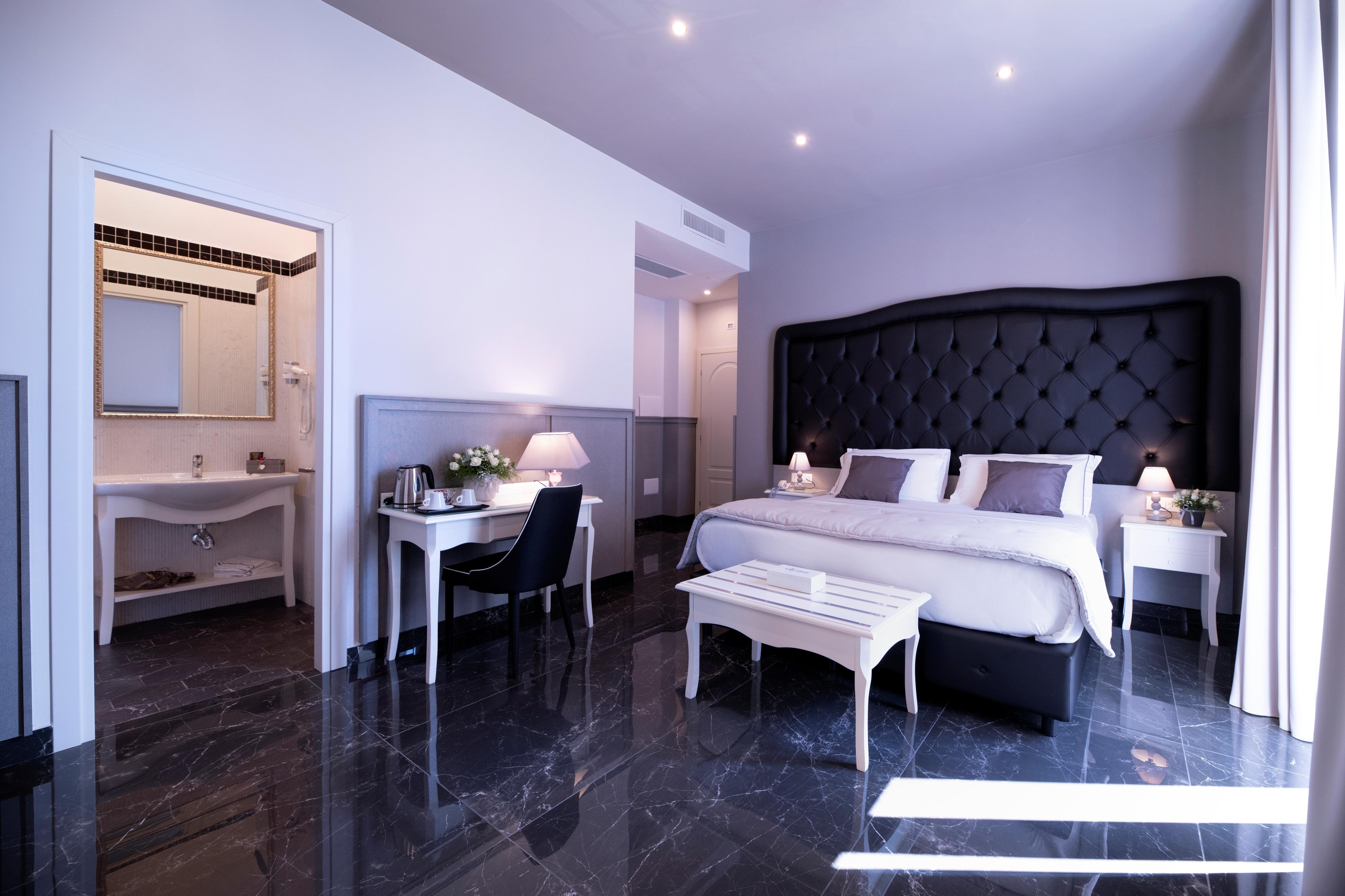 Hotel Elisio & Napels